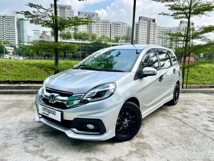 Honda Mobilio 1.5A RS i-VTEC Luxe